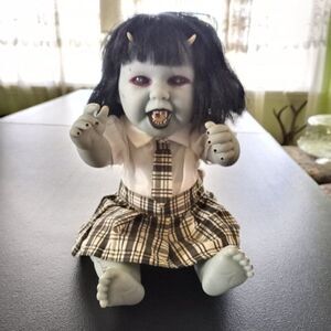 Krypt Kiddie Baby Horror Goth Doll Vintage Collectible Authentic CUTER THAN HELL